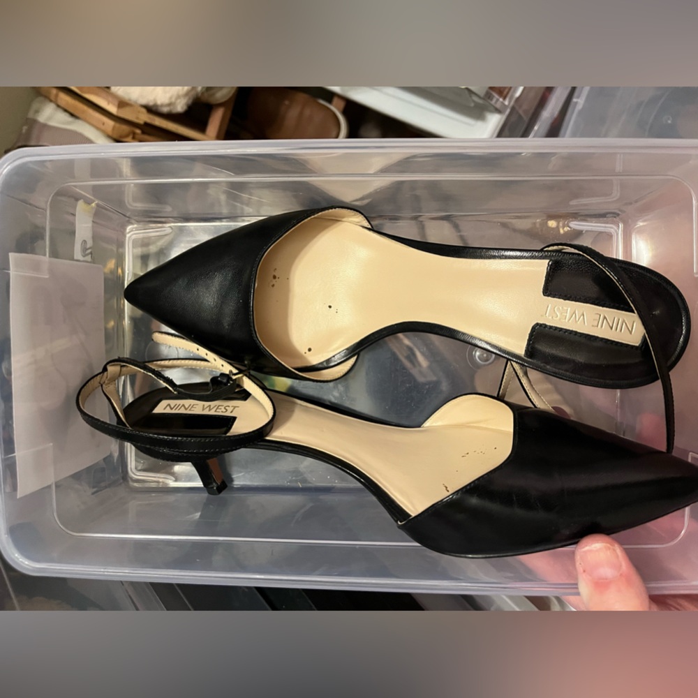 Nine West, black Kitten heel shoes, Leather, pointed toe, ankle strap, worn once